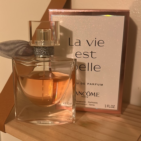 COPY - Lancôme La Vie Est Belle Parfum - Picture 2 of 2